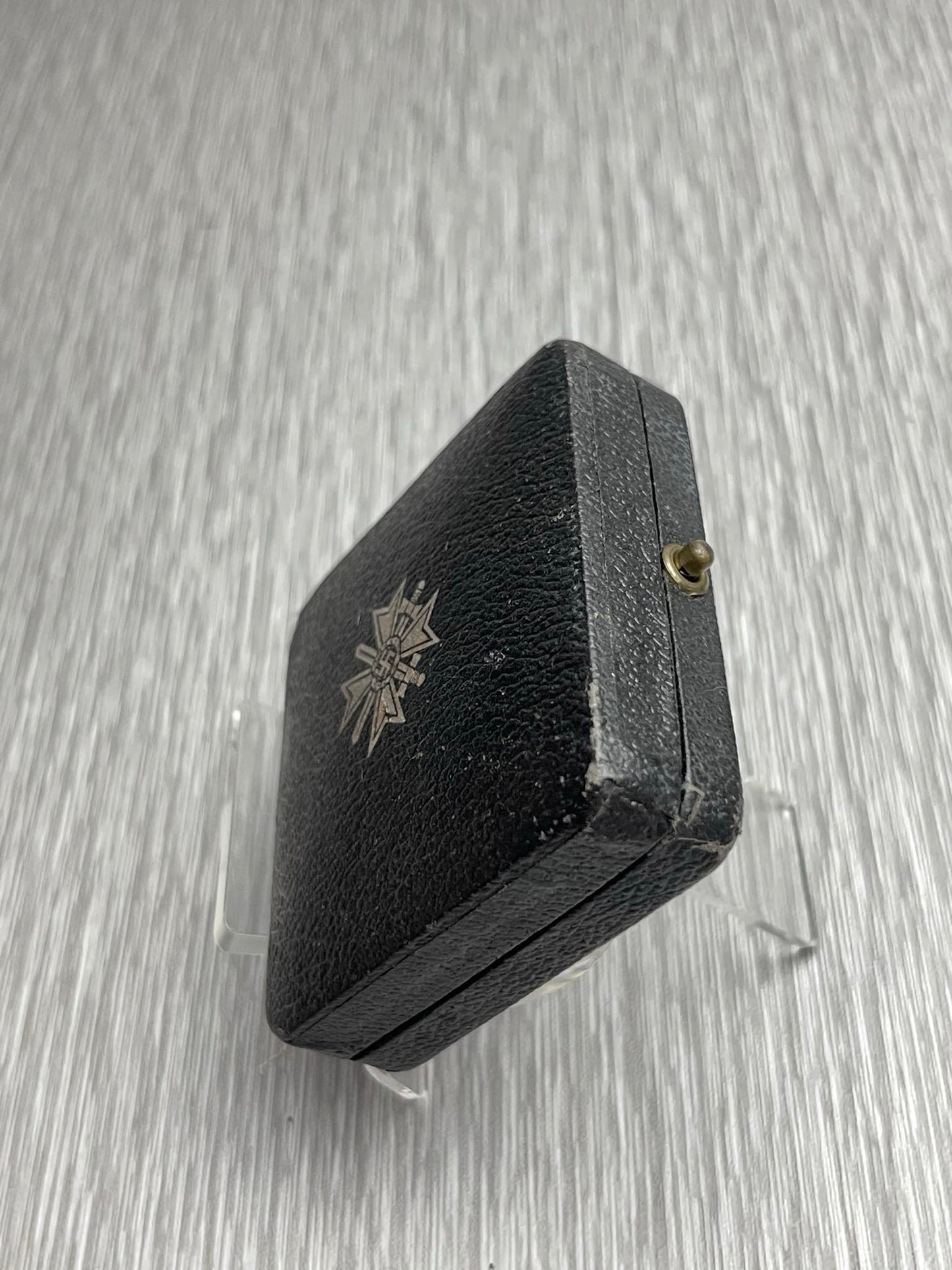 GERMAN WW2 CASED WAR MERIT CROSS FIRST CLASS WITH SWORDS BY DESCHLER