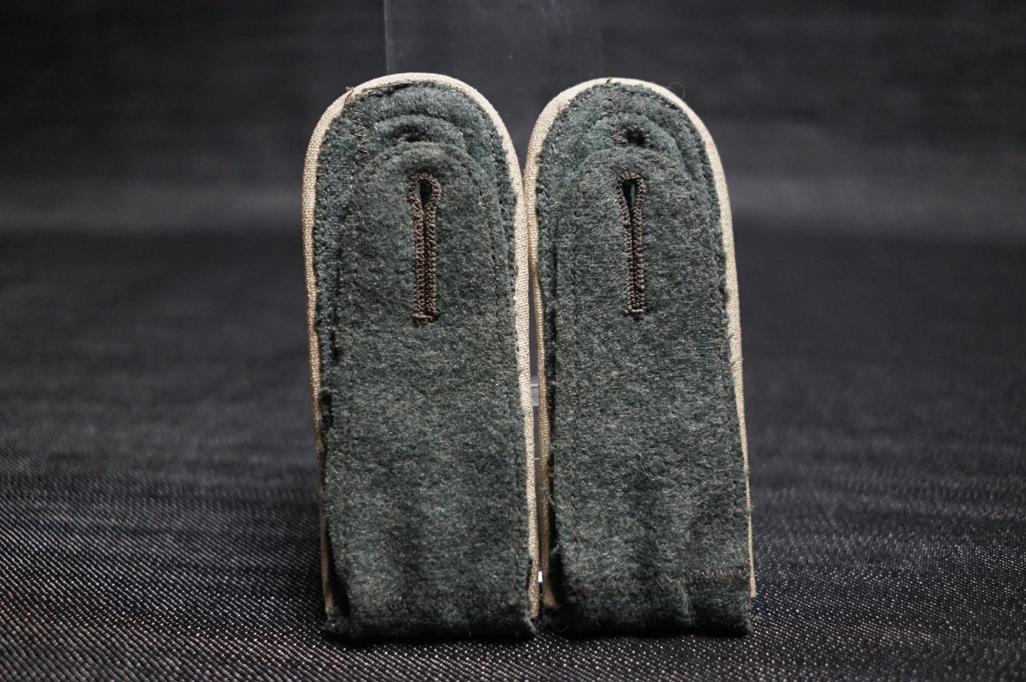 GERMAN WW2 HEER 13TH INFANTRY DIVISION FELDWEBEL MATCHING SHOULDER STRAPS