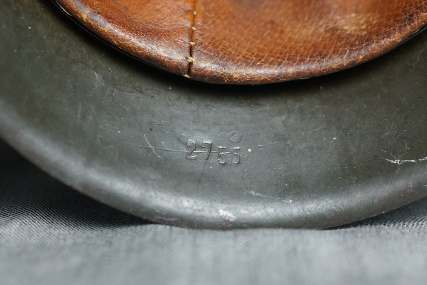 GERMAN WW2 HEER M42 SINGLE DECAL HELMET E.T. 68 W/ CHINSTRAP STUNNER!