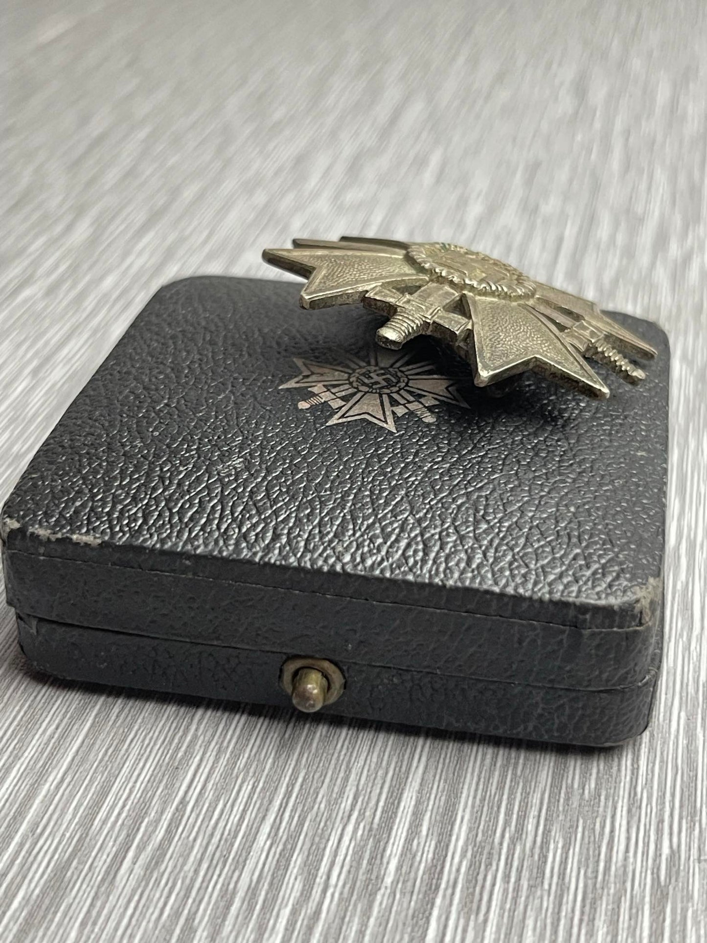 GERMAN WW2 CASED WAR MERIT CROSS FIRST CLASS WITH SWORDS BY DESCHLER
