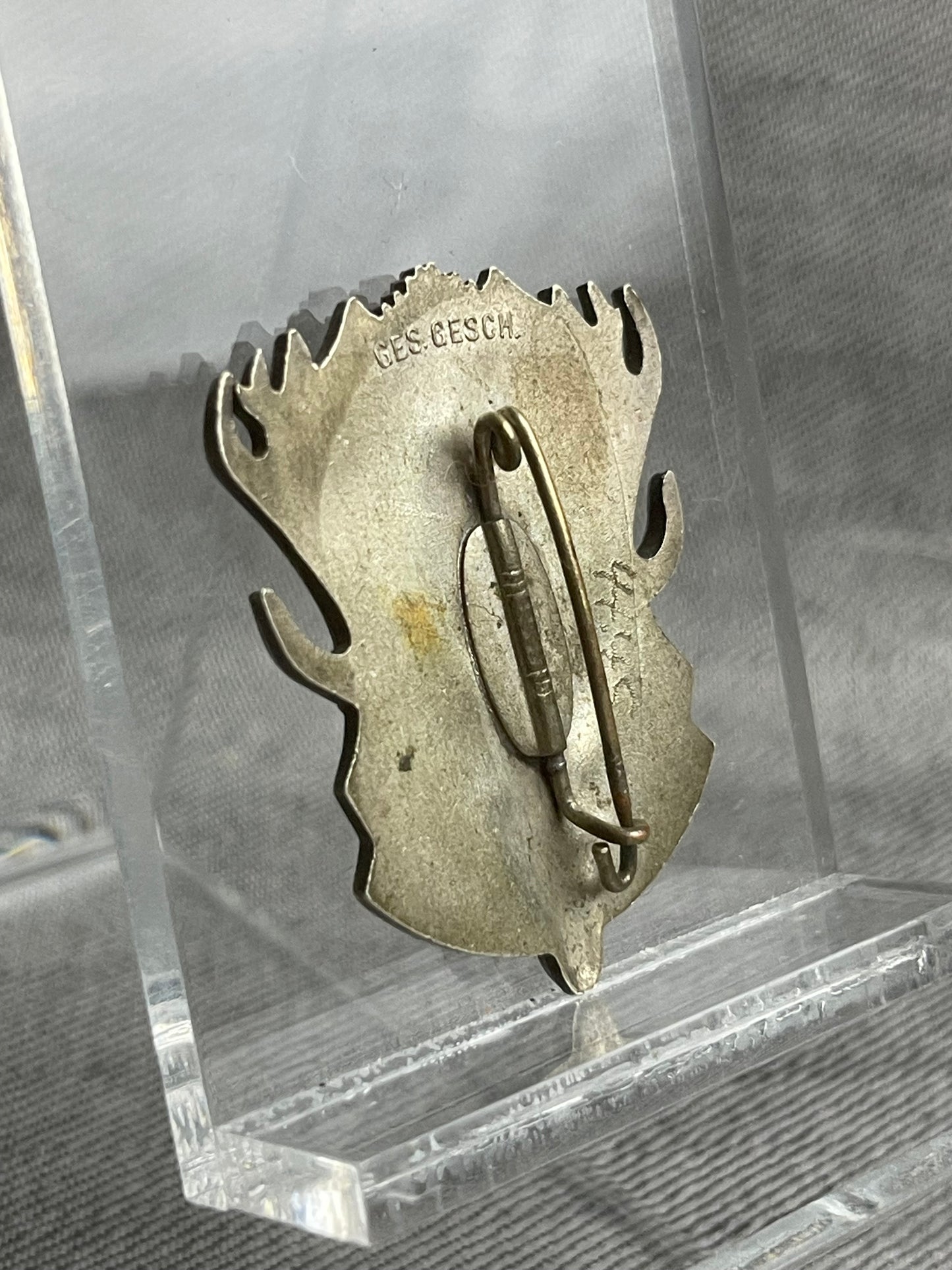 GERMAN WW2 DEUTSCHE JAGËRSCHAFT ‘DJ’ BADGE NAMED & GES.GESCH MARKED