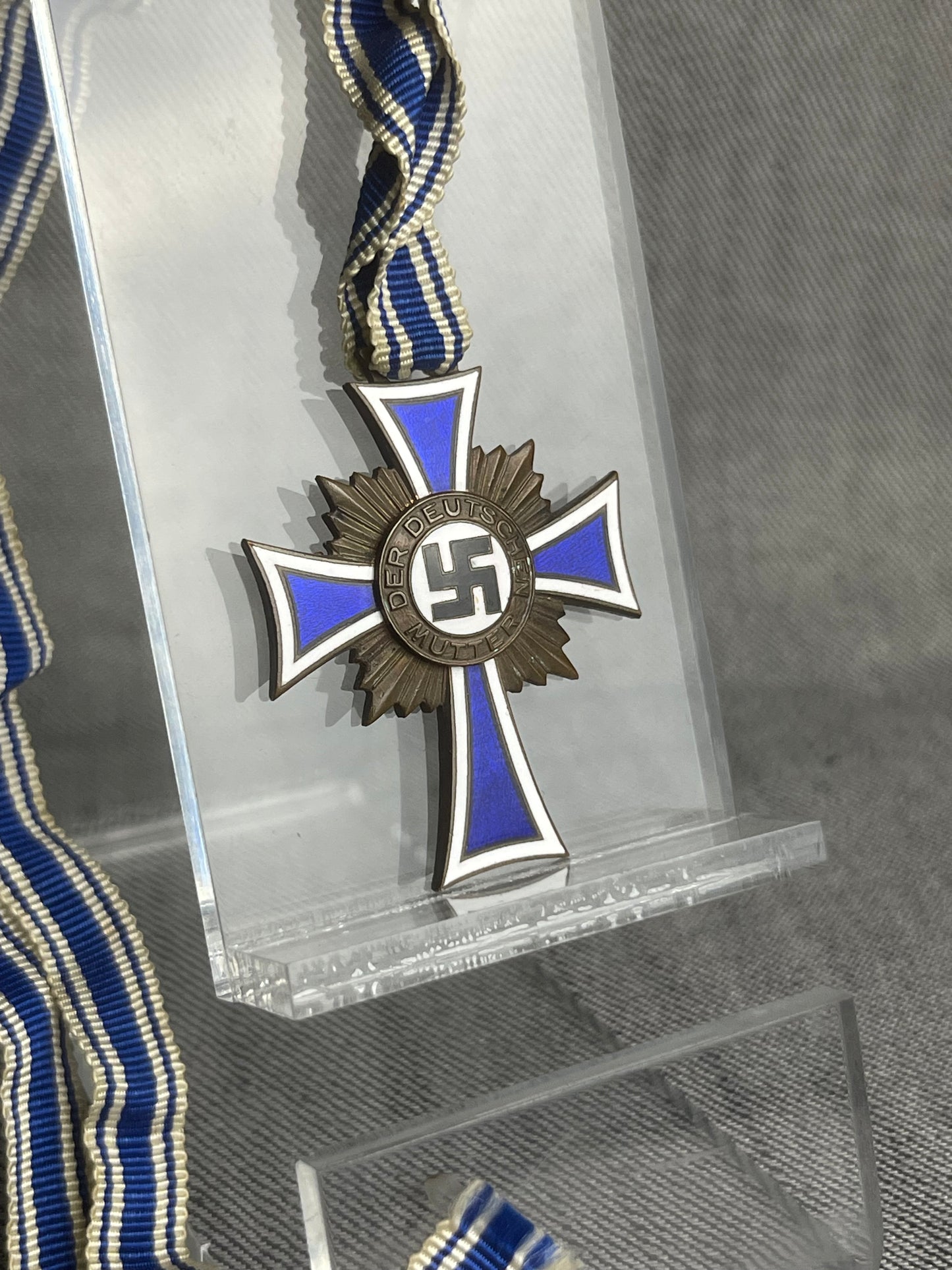GERMAN WW2 1938 MOTHER CROSS MEDAL BRONZE GRADE W/ FULL RIBBON #2