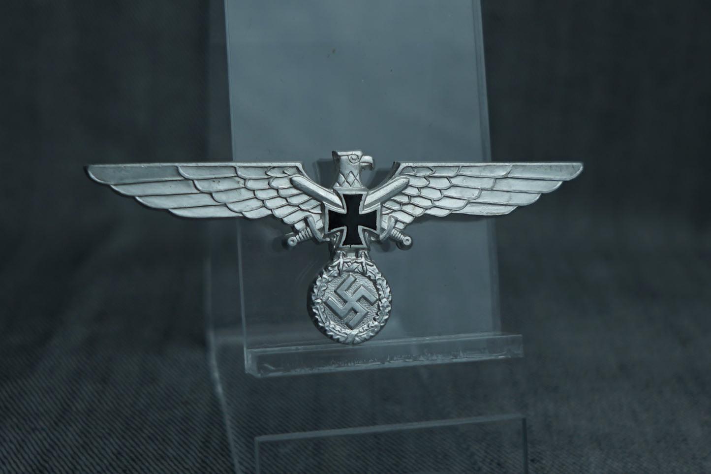 GERMAN WW2 NATIONALSOZIALISTISCHE REICHSKRIEGERBUND “NSRKB” BREAST EAGLE GES.GESCH. & “19”