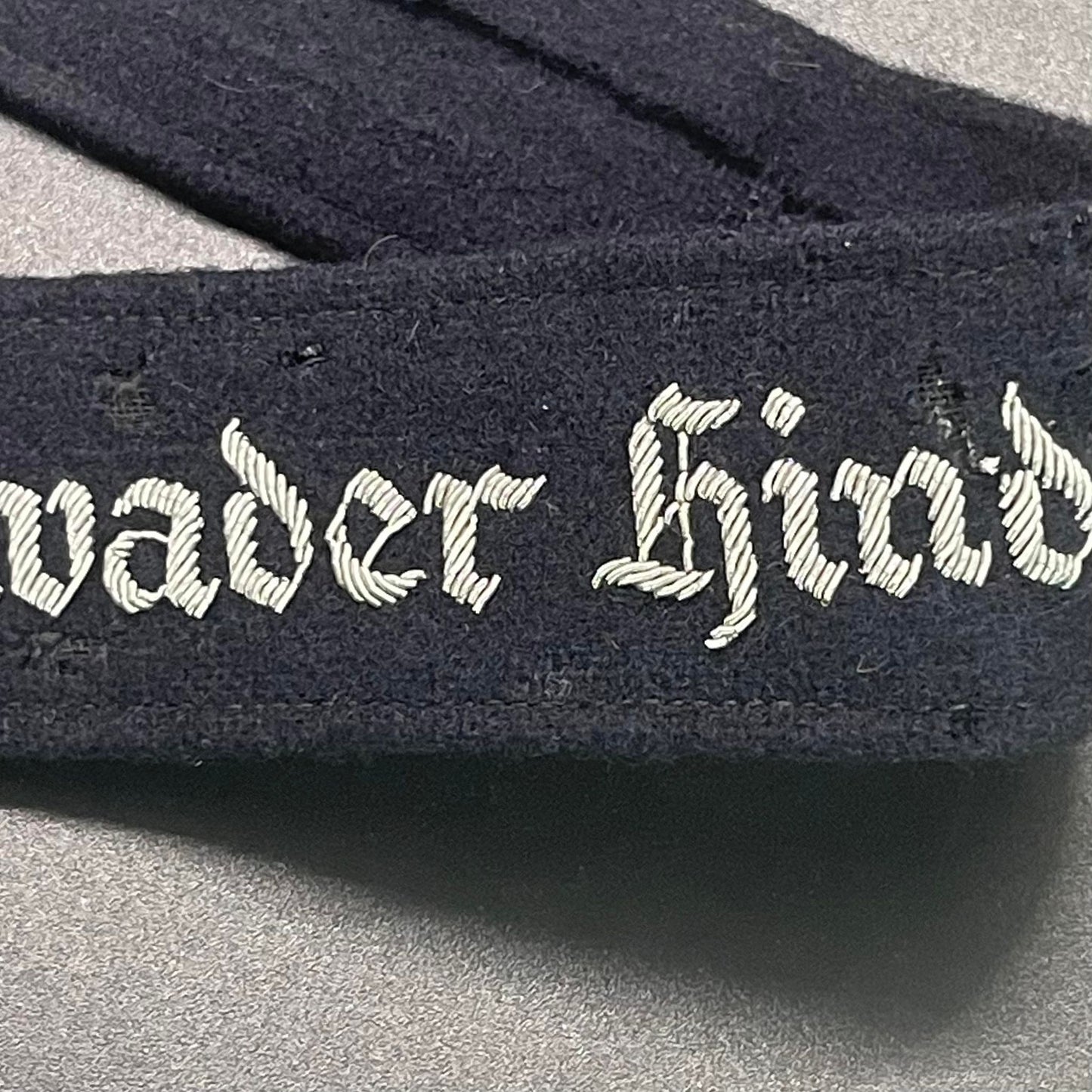 GERMAN WW2 LUFTWAFFE OFFICER 'GESHWADER HINDENBURG' SILVER BULLION CUFFTITLE RARE!