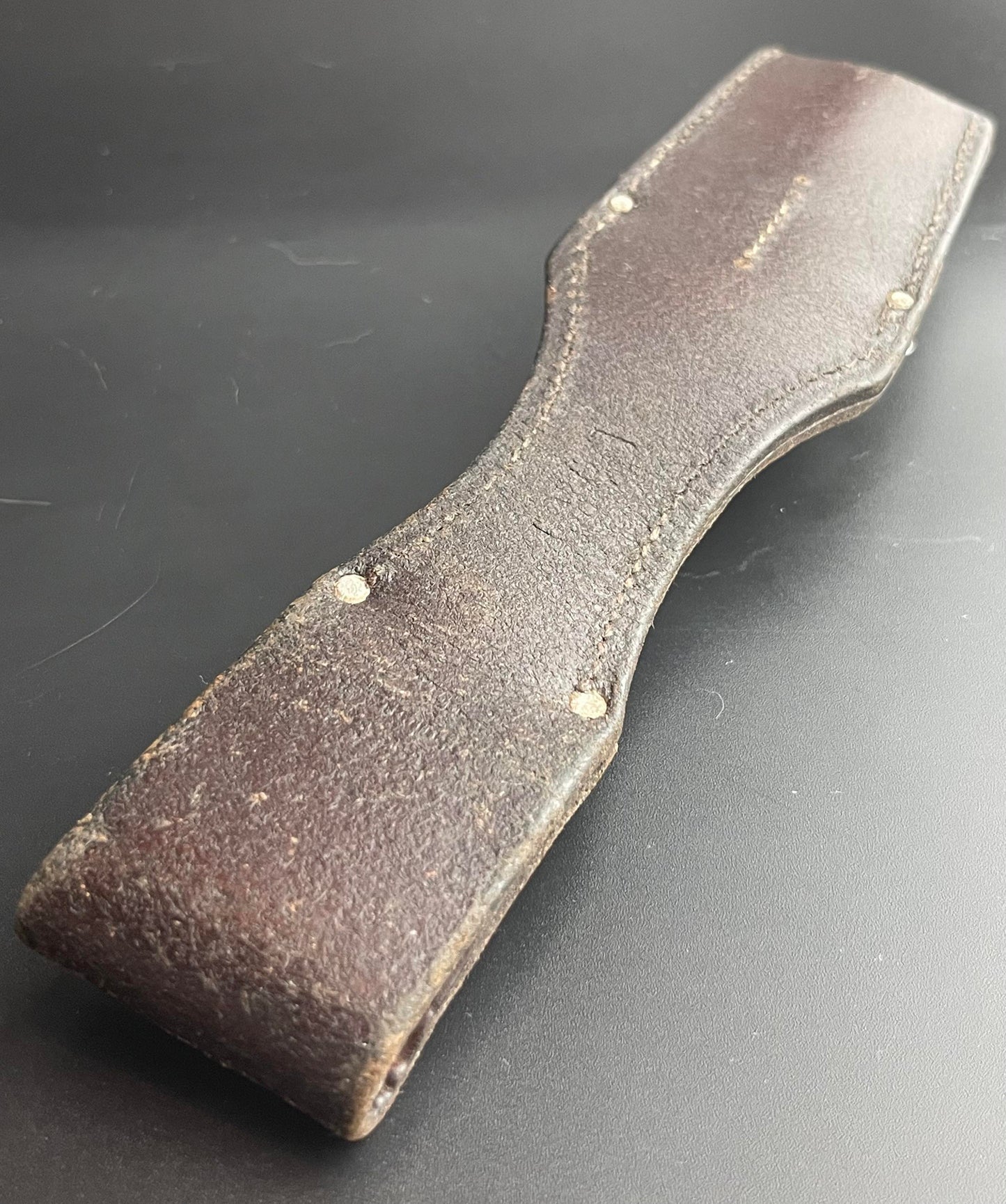 GERMAN WW2 1939 LUFTWAFFE K98 COMBAT BAYONET BROWN LEATHER FROG MAKER YEAR & LBA MARKED