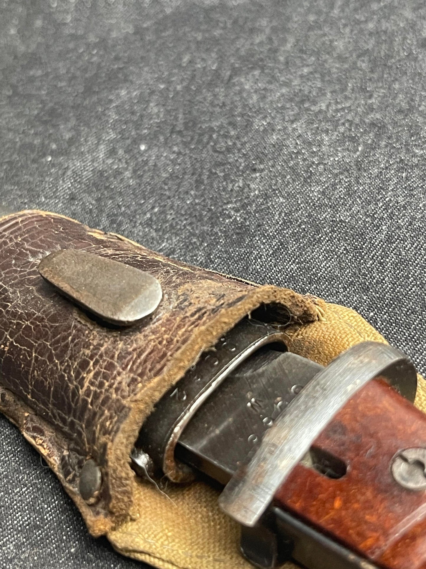 GERMAN WW2 WEHRMACHT LATE 1944 CARL EICKHORN S84/98 3RD PATTERN COMBAT BAYONET DOUBLE DIGIT W/ 'BREAD BAG' FROG FACTORY MATCHED