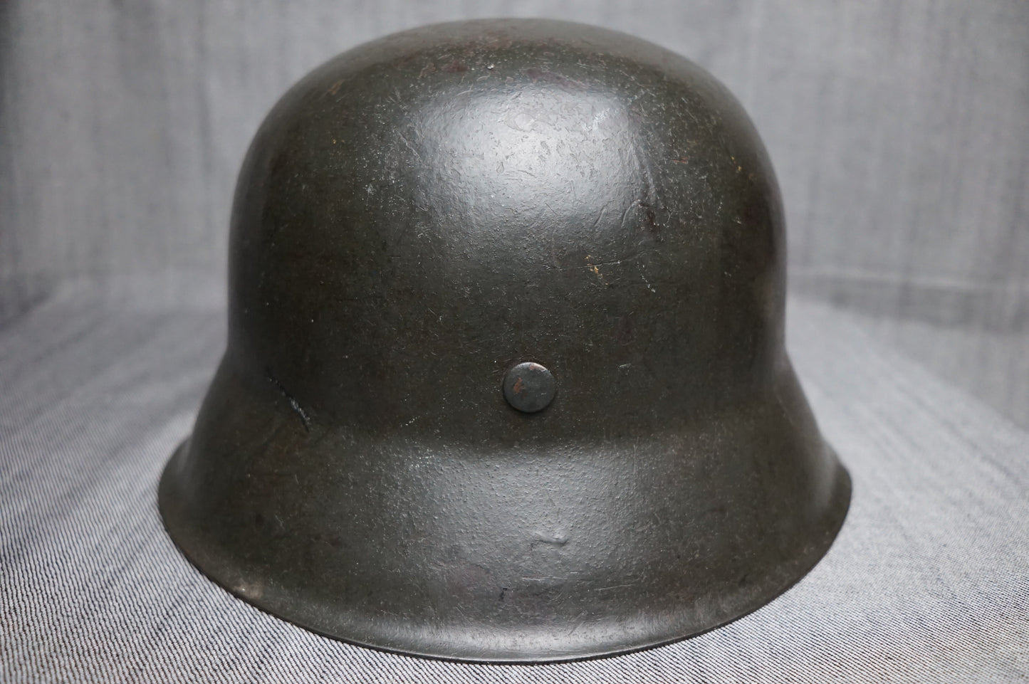 GERMAN WW2 HEER M42 SINGLE DECAL HELMET E.T. 68 W/ CHINSTRAP STUNNER!