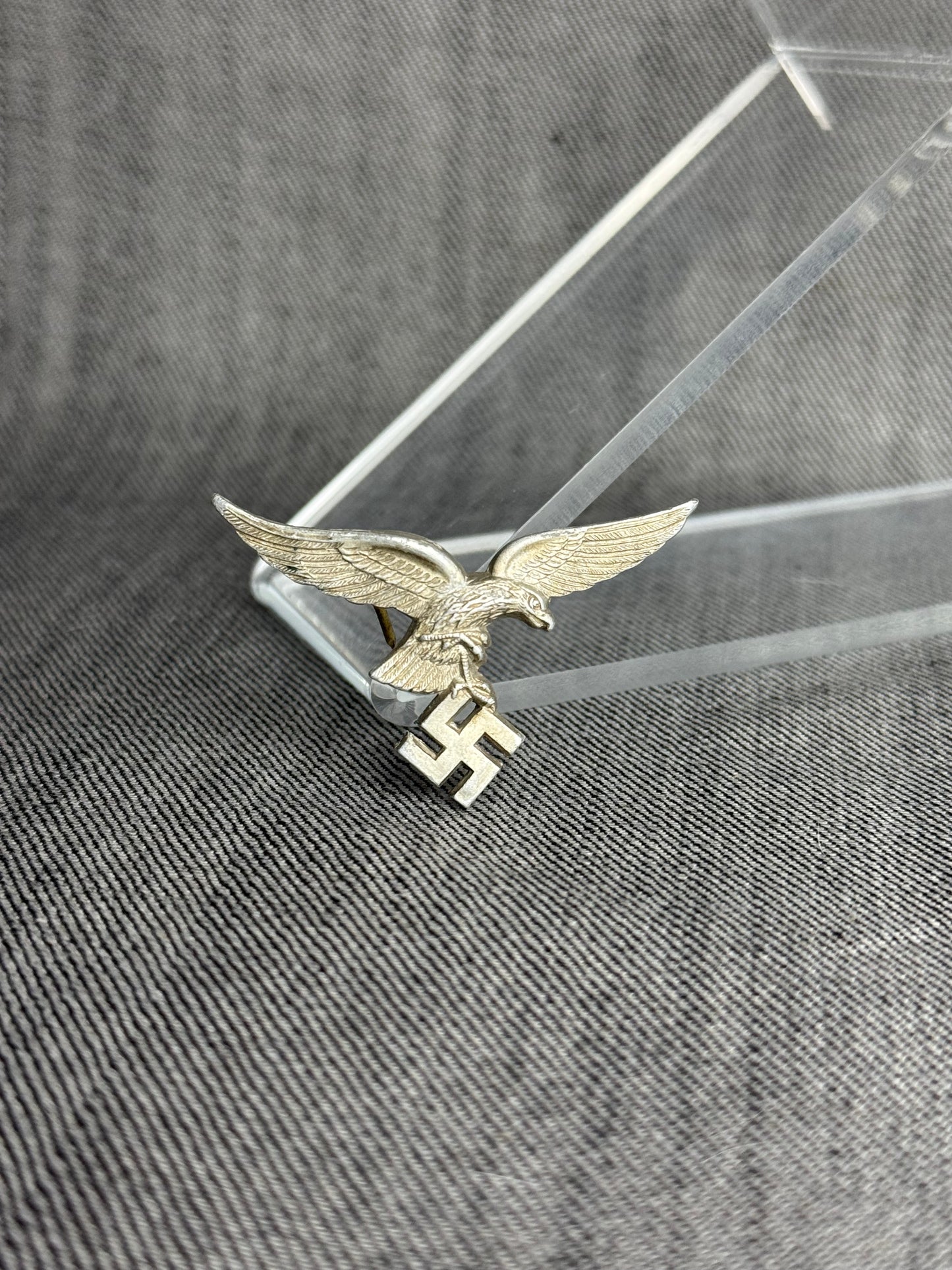 GERMAN WW2 LUFTWAFFE VISOR EAGLE 1ST PATTERN “DROP TAIL”