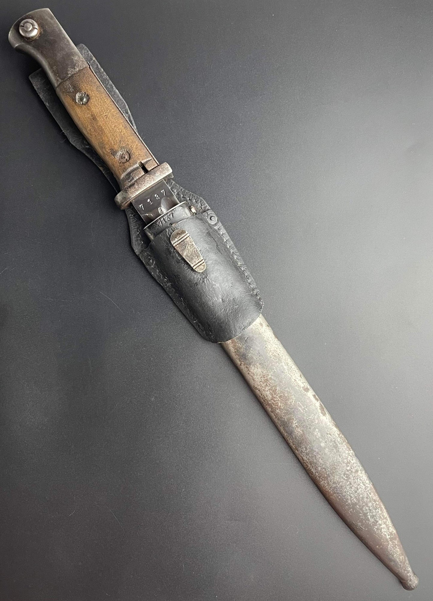 GERMAN WW2 1935 MATCHING S84/98 III PATTERN COMBAT BAYONET BY GEBR. HELLER