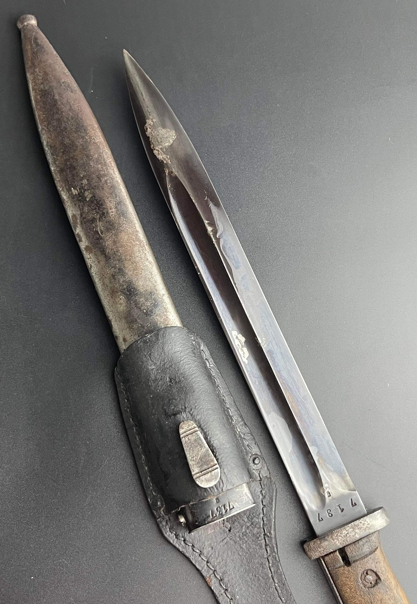 GERMAN WW2 1935 MATCHING S84/98 III PATTERN COMBAT BAYONET BY GEBR. HELLER
