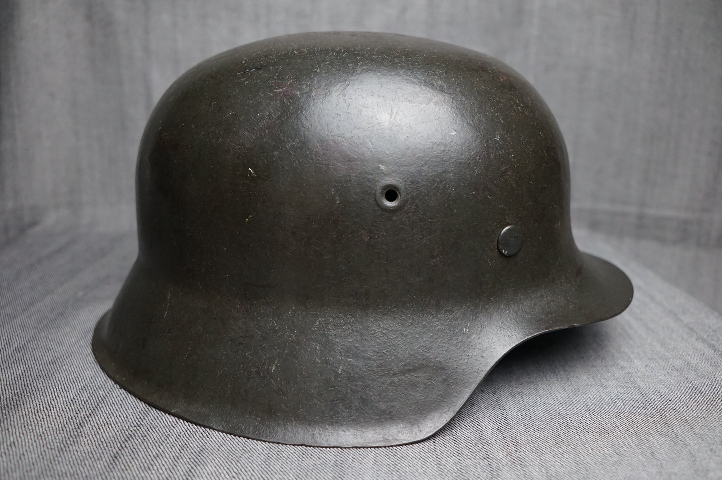 GERMAN WW2 HEER M42 SINGLE DECAL HELMET E.T. 68 W/ CHINSTRAP STUNNER!