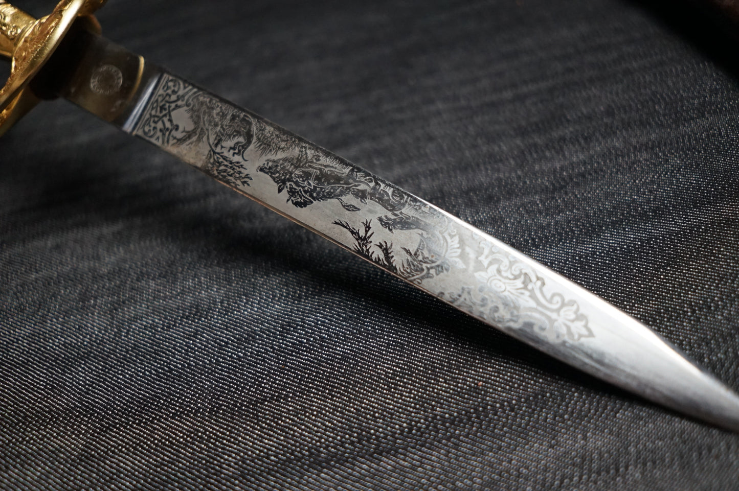 GERMAN WW2 SENIOR HUNTING ASSOCIATION TRIPLE ETCHED CUTLASS BY HORSTER