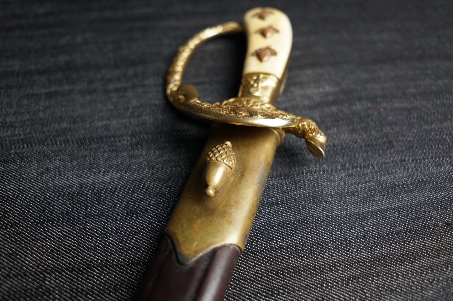 GERMAN WW2 SENIOR HUNTING ASSOCIATION TRIPLE ETCHED CUTLASS BY HORSTER
