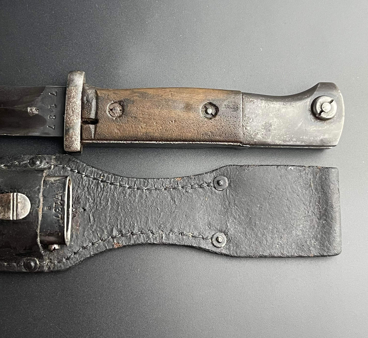 GERMAN WW2 1935 MATCHING S84/98 III PATTERN COMBAT BAYONET BY GEBR. HELLER