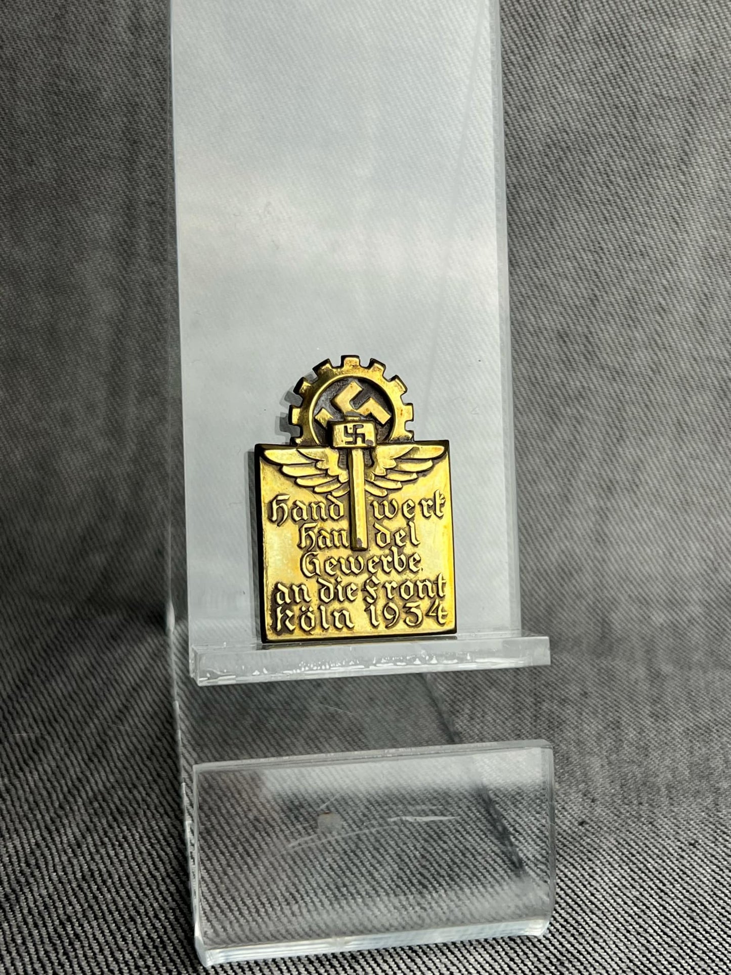 GERMAN WW2 1934 KOLN HANDWERK BADGE BY HOFFSTATTER, BONN