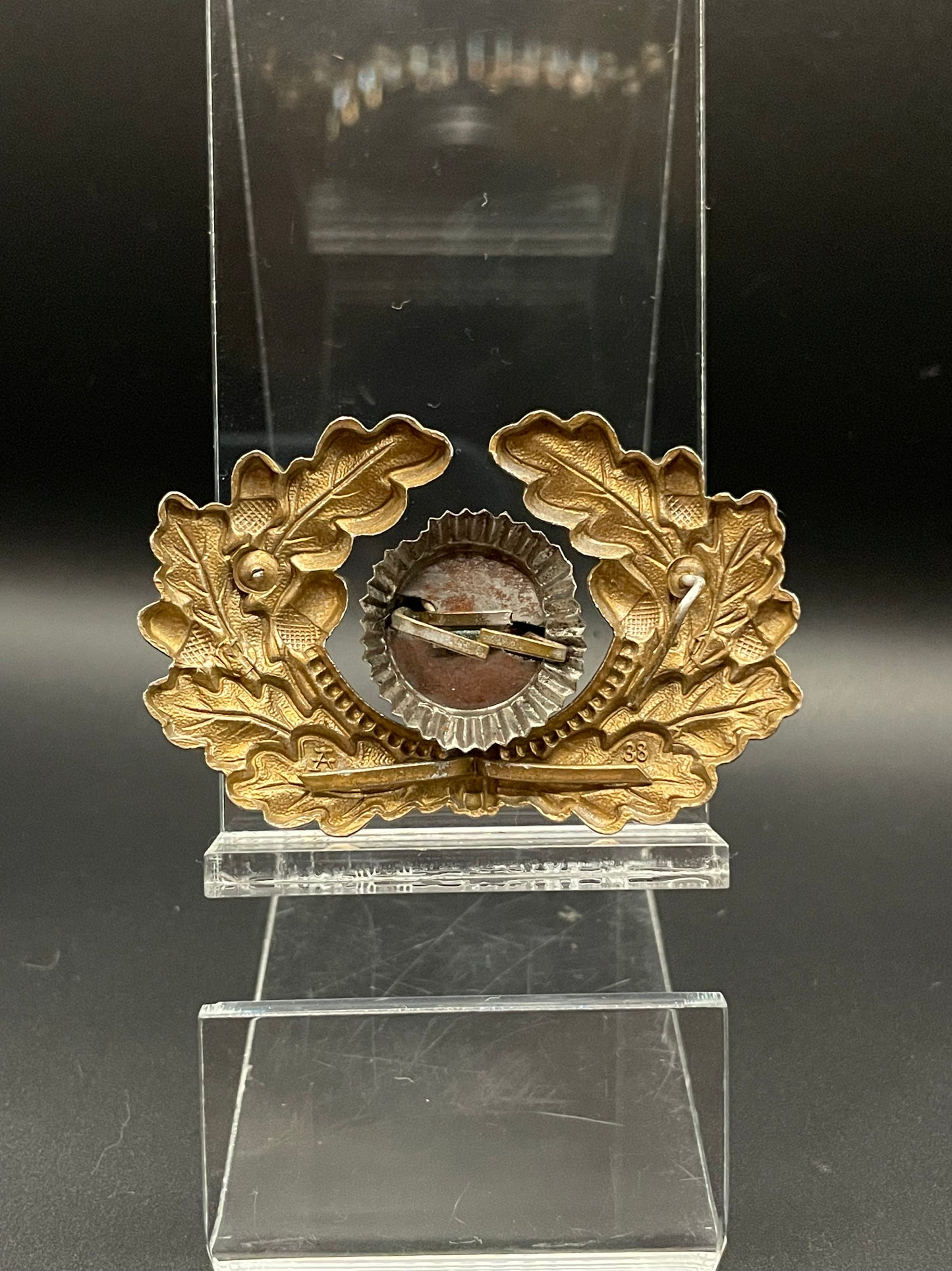 GERMAN WW2 HEER GENERAL WREATH AND COCKADE BY ASSMAN “38” RARE