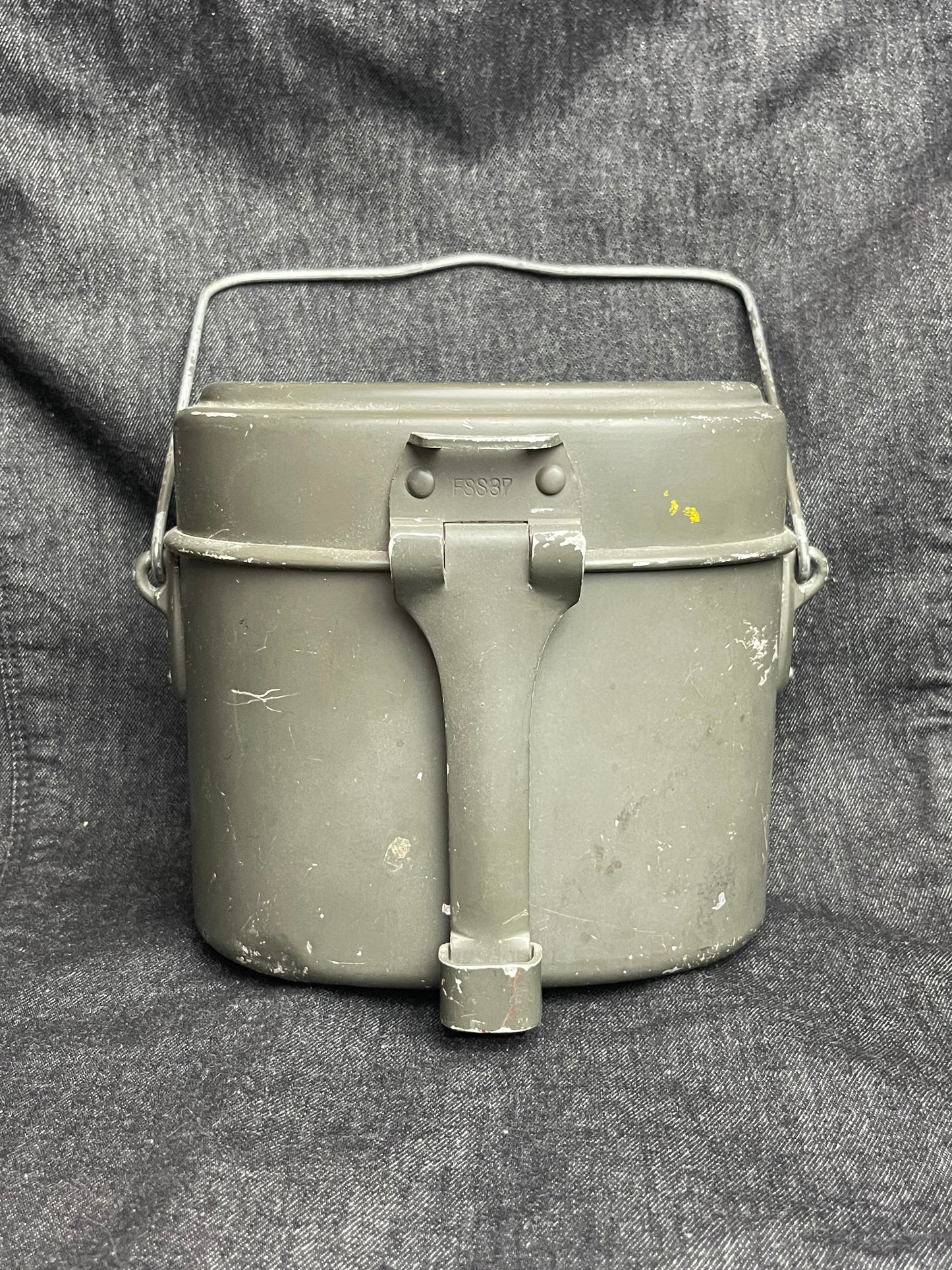 GERMAN WW2 ALL ALUMINUM M31 MESS KIT NAMED & MATCHING FSS37