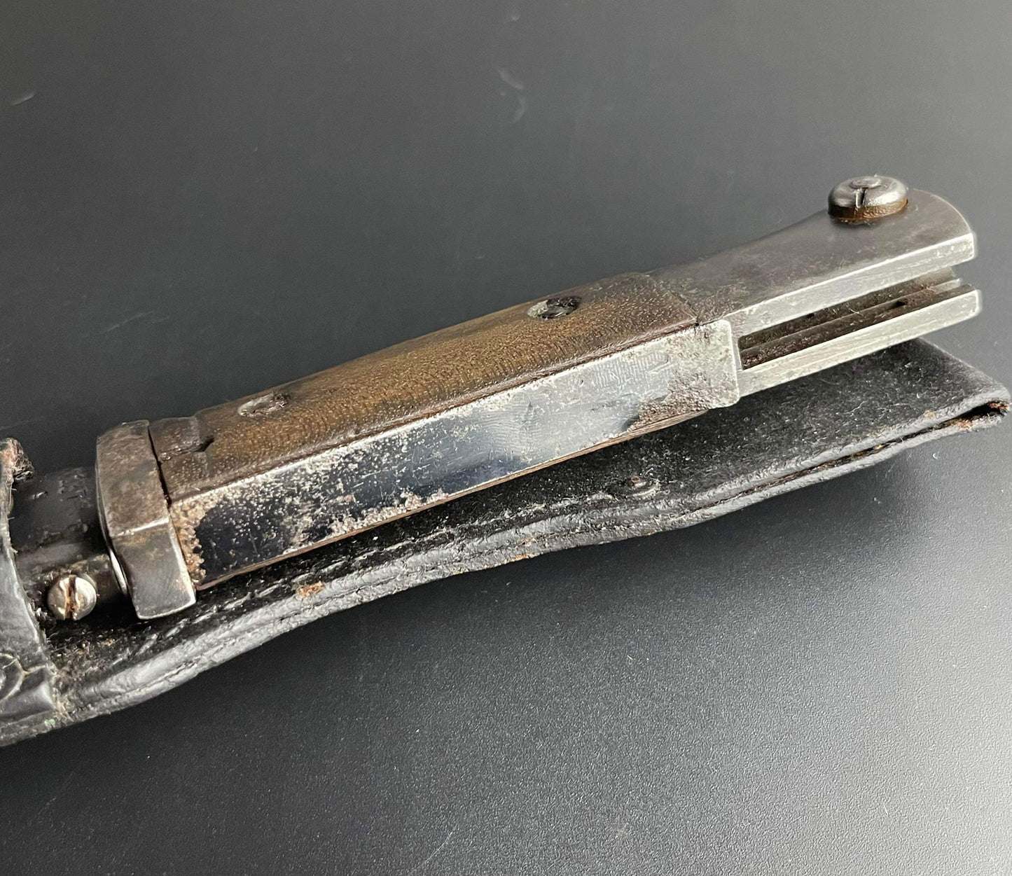 GERMAN WW2 1935 MATCHING S84/98 III PATTERN COMBAT BAYONET BY GEBR. HELLER