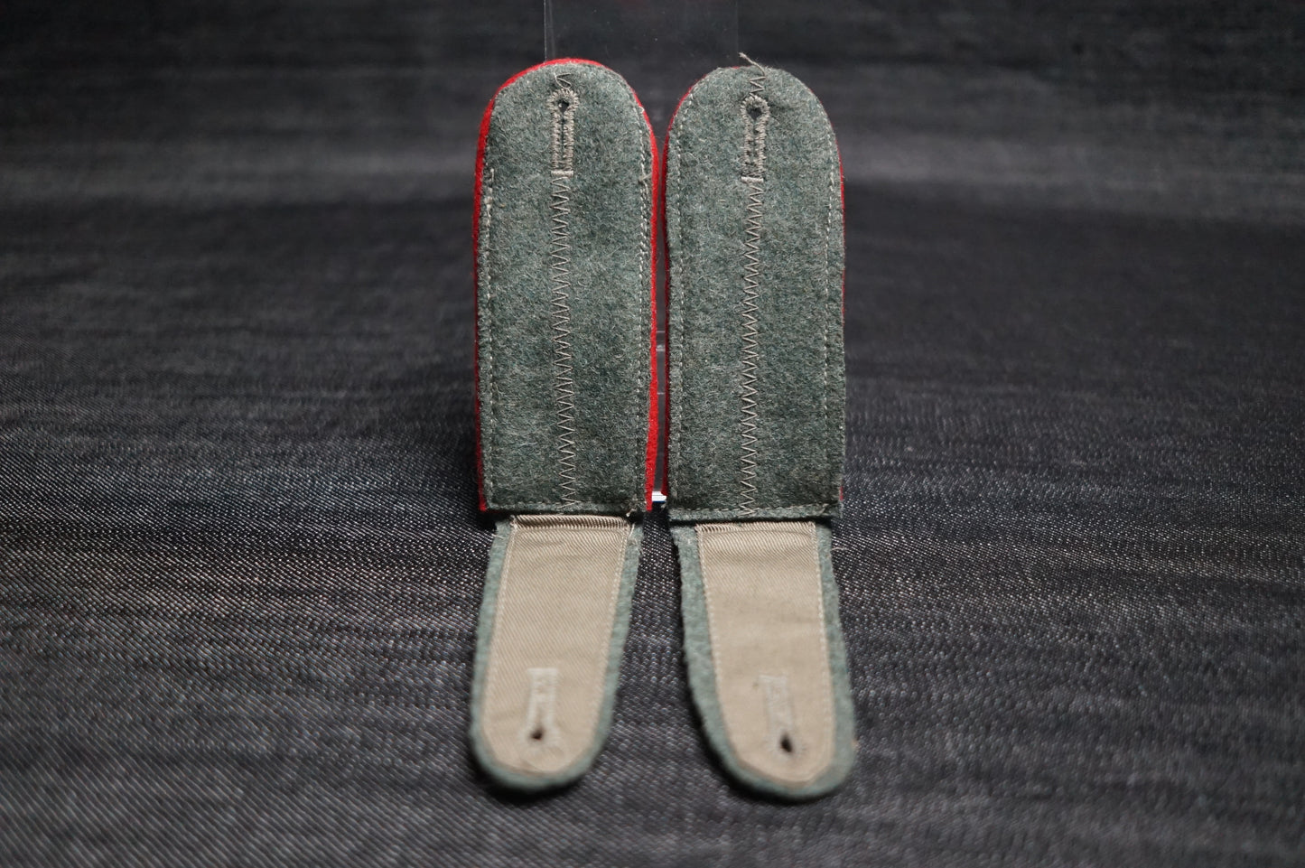 GERMAN WW2 HEER ARTILLERY EM MATCHING SHOULDER STRAPS