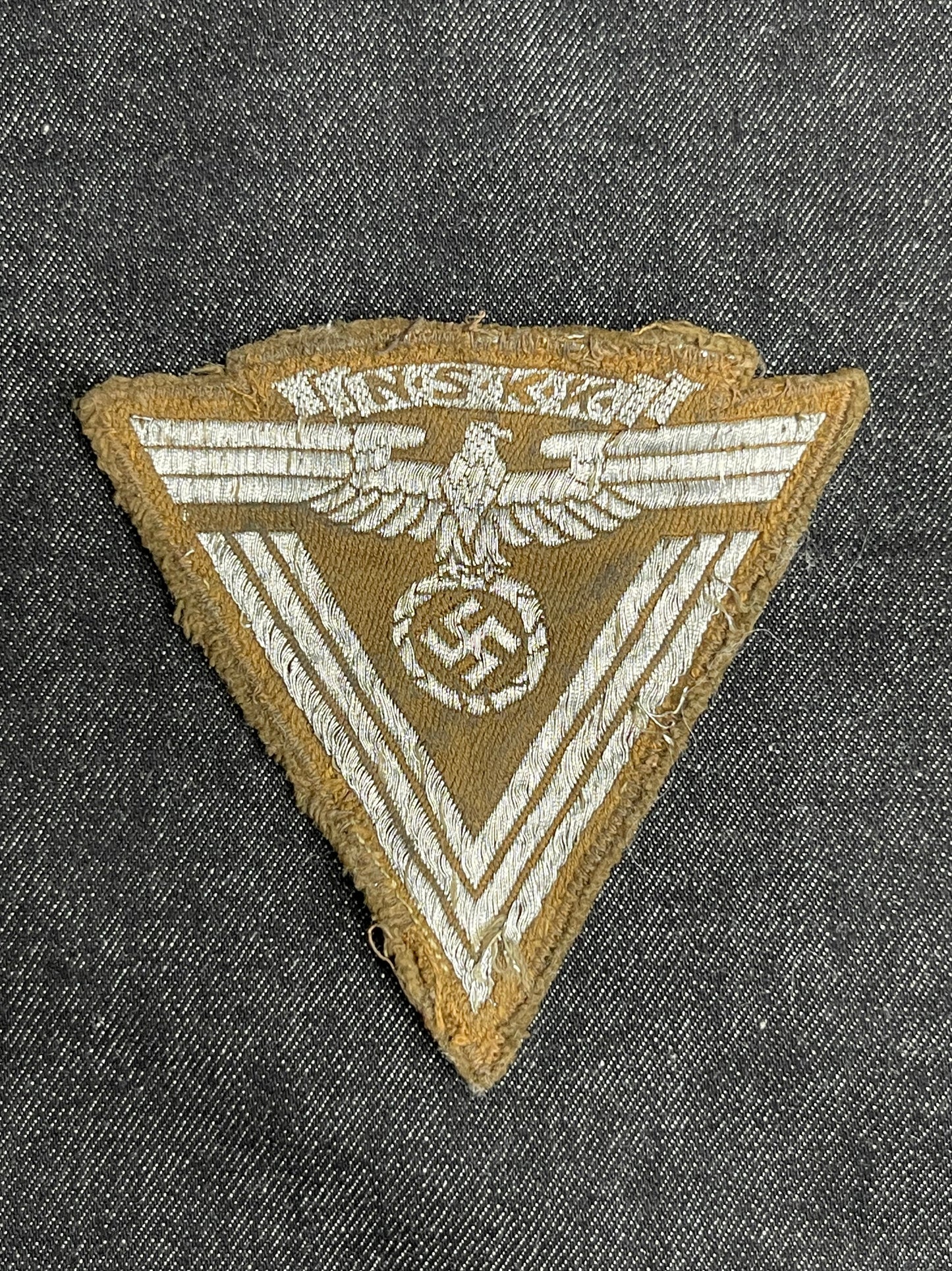 GERMAN WW2 NSKK "ALTEKAMPFER” OLD FIGHTER'S SLEEVE CHEVRON PATCH