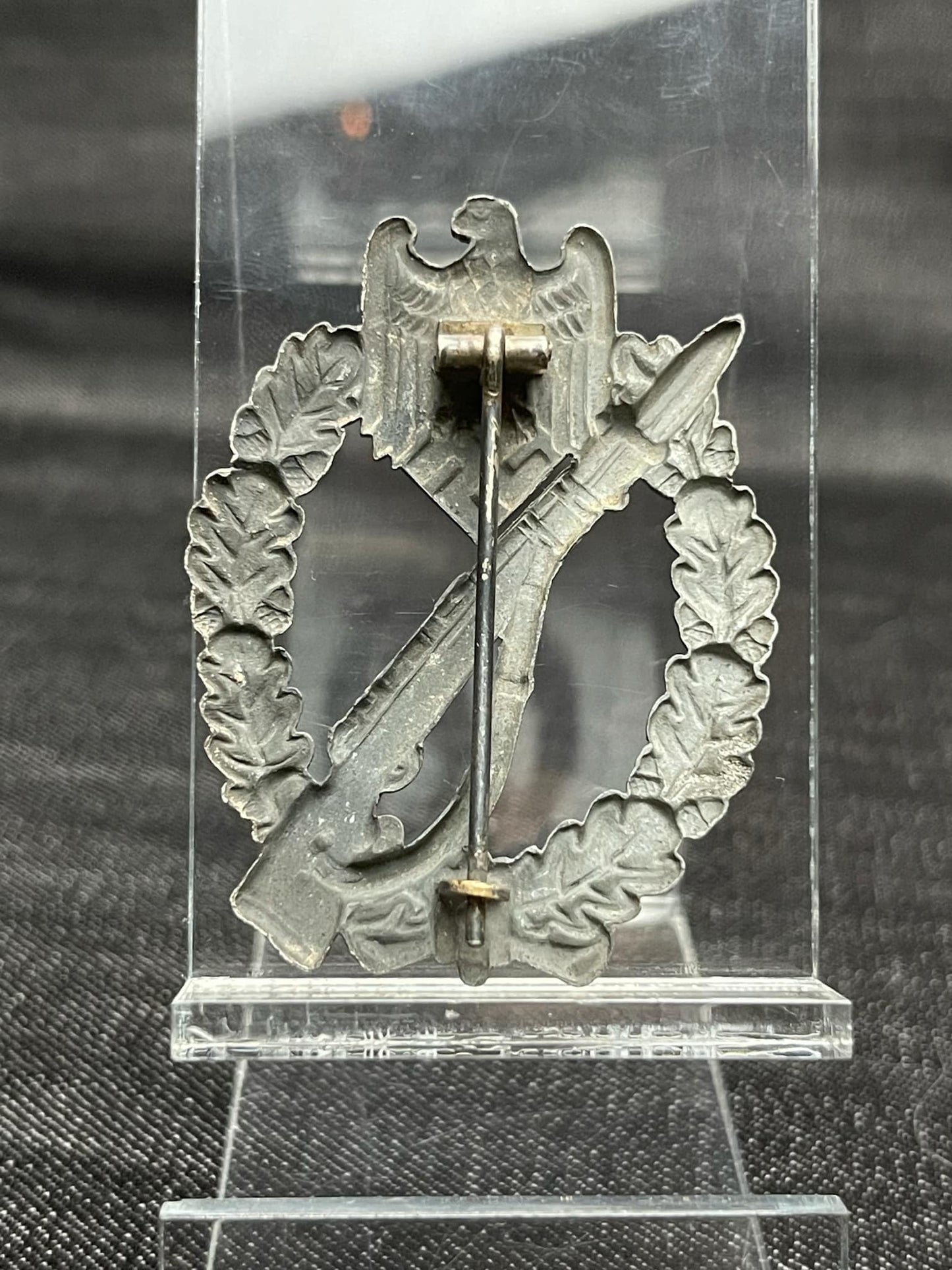GERMAN WW2 INFANTRY ASSAULT BADGE LATE WAR SCHICKLE/MEYER HOLLOW TYPE