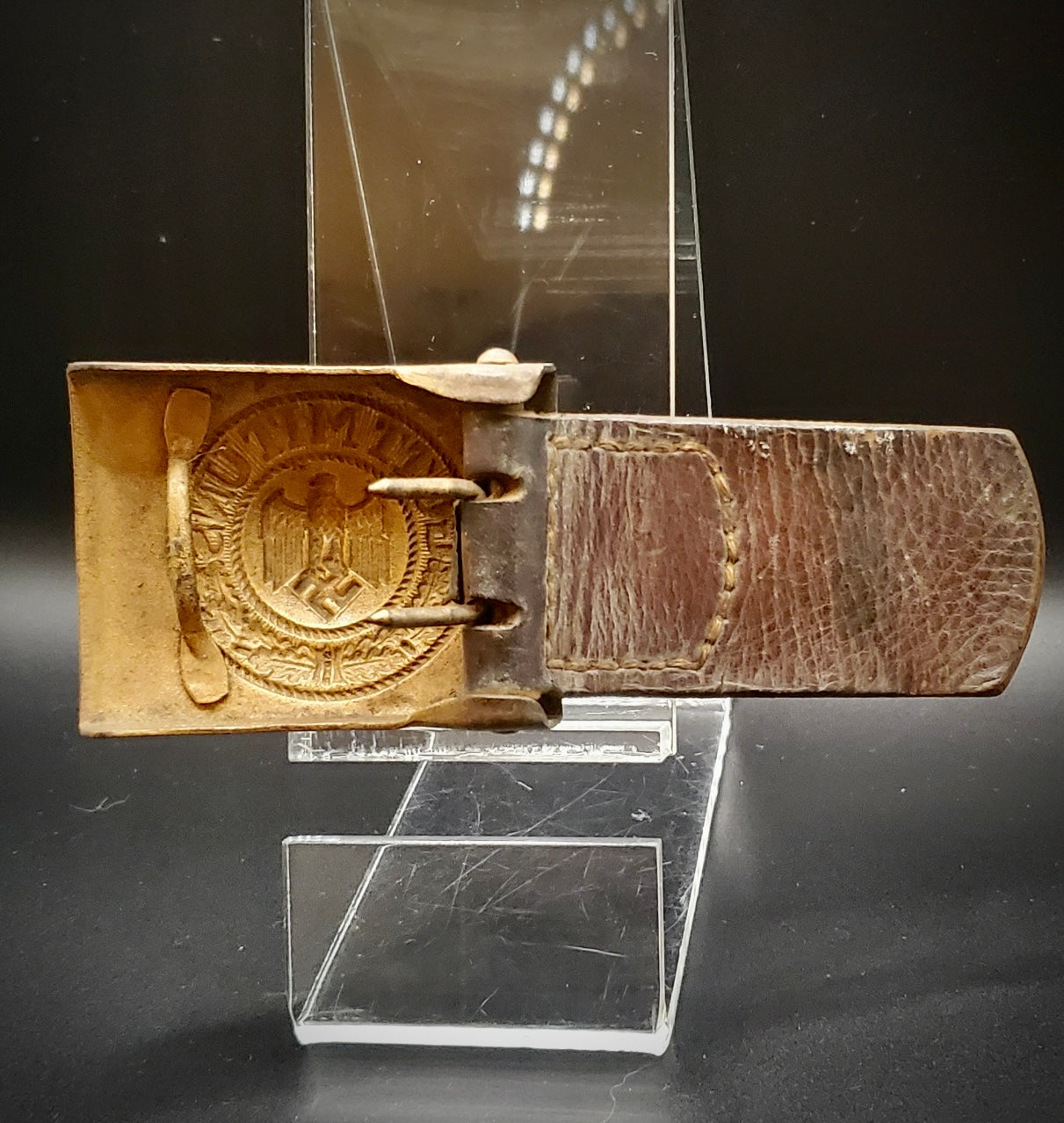 GERMAN WW2 1940 KRIEGSMARINE LEATHER TABBED BUCKLE BY B. HAARMANN, LÜDENSCHEID RARE