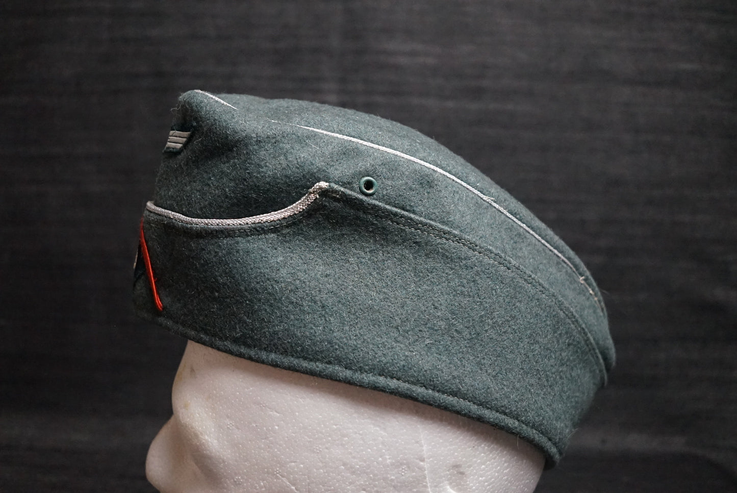 GERMAN WW2 HEER ARTILLERY OFFICER OVERSEAS CAP LARGE SIZE 62 & UNISSUED
