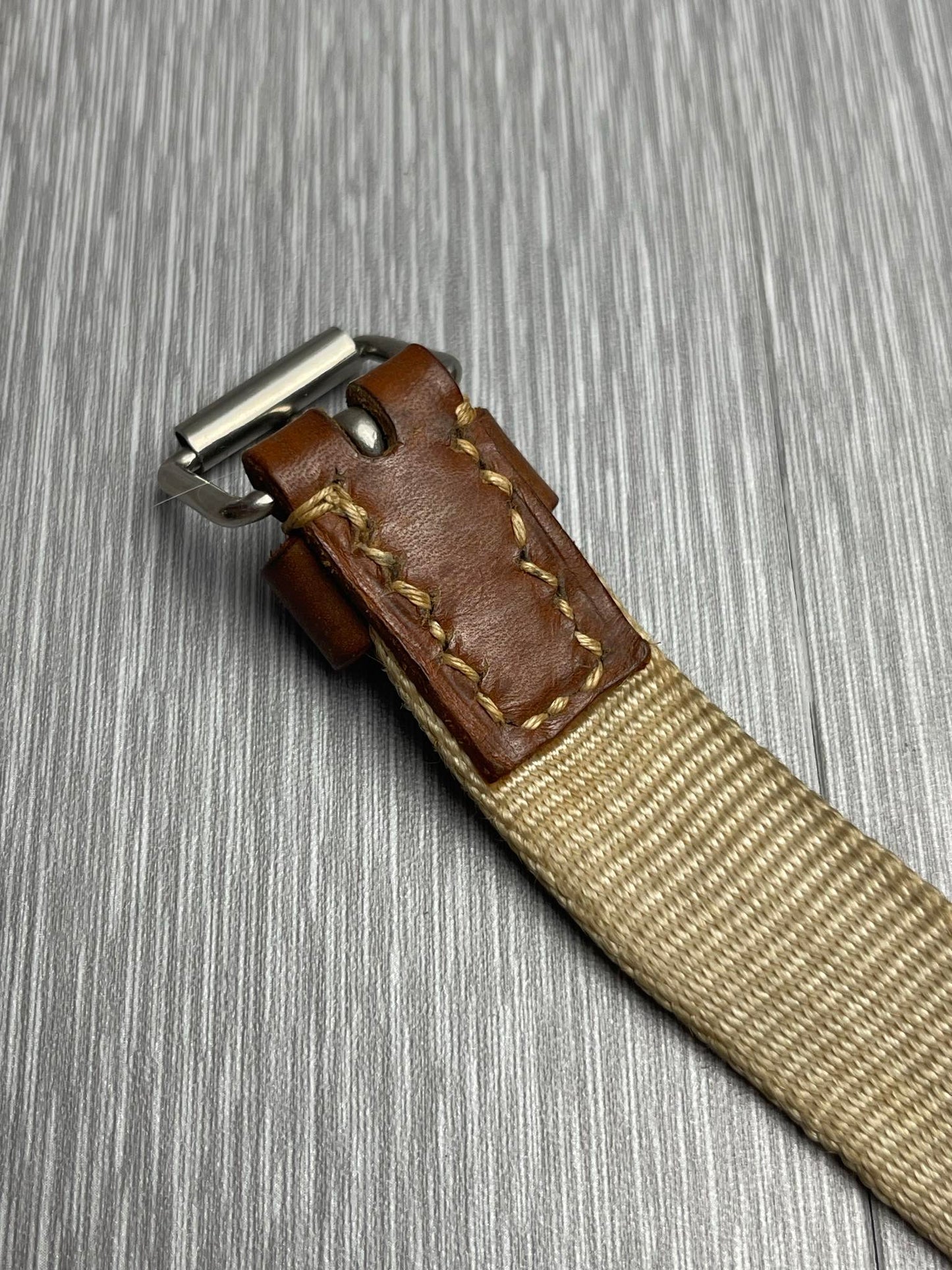 GERMAN WW2 KRIEGSMARINE OFFICER TUNIC DAGGER HANGER MINT