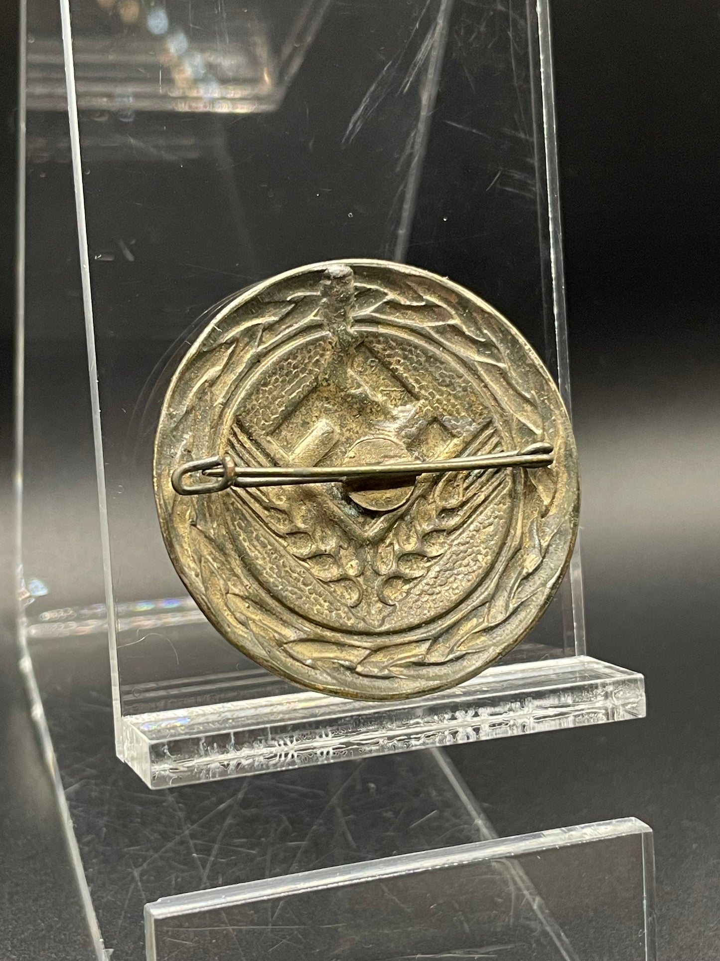 GERMAN WW2 1939 RADWJ STABSHAUPTFÜHRERIN EARLY BROOCH IN GOLD GRADE RARE