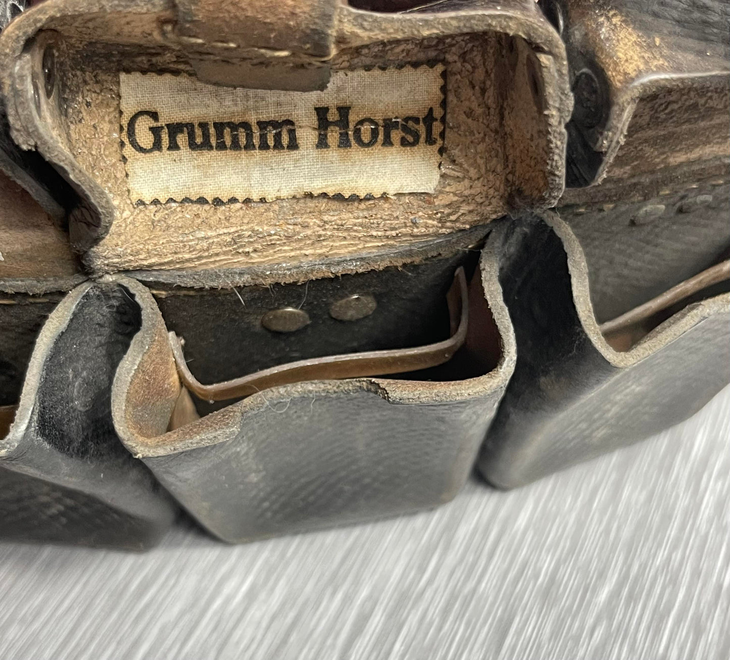 GERMAM WW2 LATE TYPE NAMED K98 RIFLE AMMUNITION POUCH