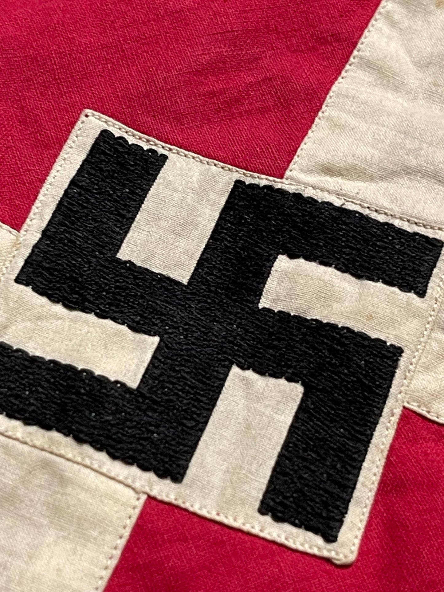 GERMAN WW2 LARGE DEUTSCHE JUNGMADELBUND (JM) PENNANT OF ALTENBAMBERG