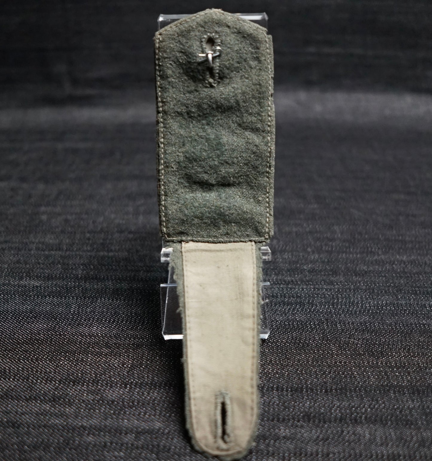 GERMAN WW2 KRIEGSMARINE COASTAL ARTILLERY ENLISTED EM SHOULDER STRAP