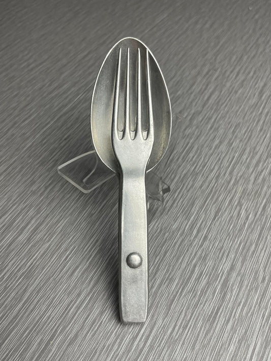 GERMAN WW2 WEHRMACHT UTENSILS SET WAL 42