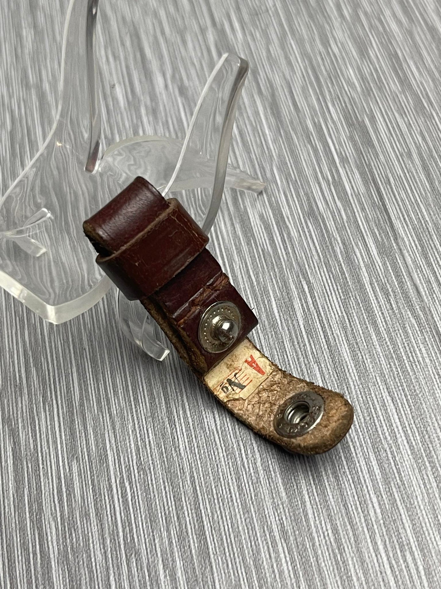 GERMAN WW2 SA BROWN LEATHER DAGGER HANGER W/ PAPER TAG