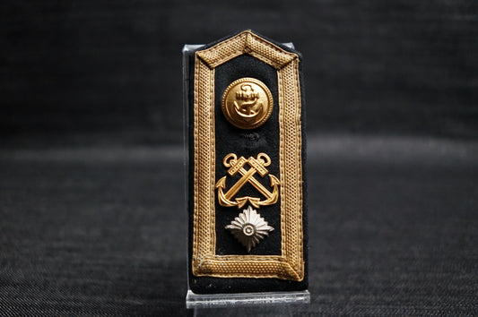 GERMAN WW2 KRIEGSMARINE HELMSMAN FELDWEBEL SHOULDER STRAP