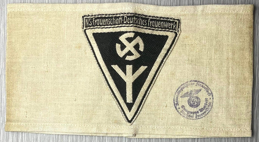 GERMAN WW2 NS. FRAUENSCHAFT-DEUTSCHE FRAUENWERK ARMBAND