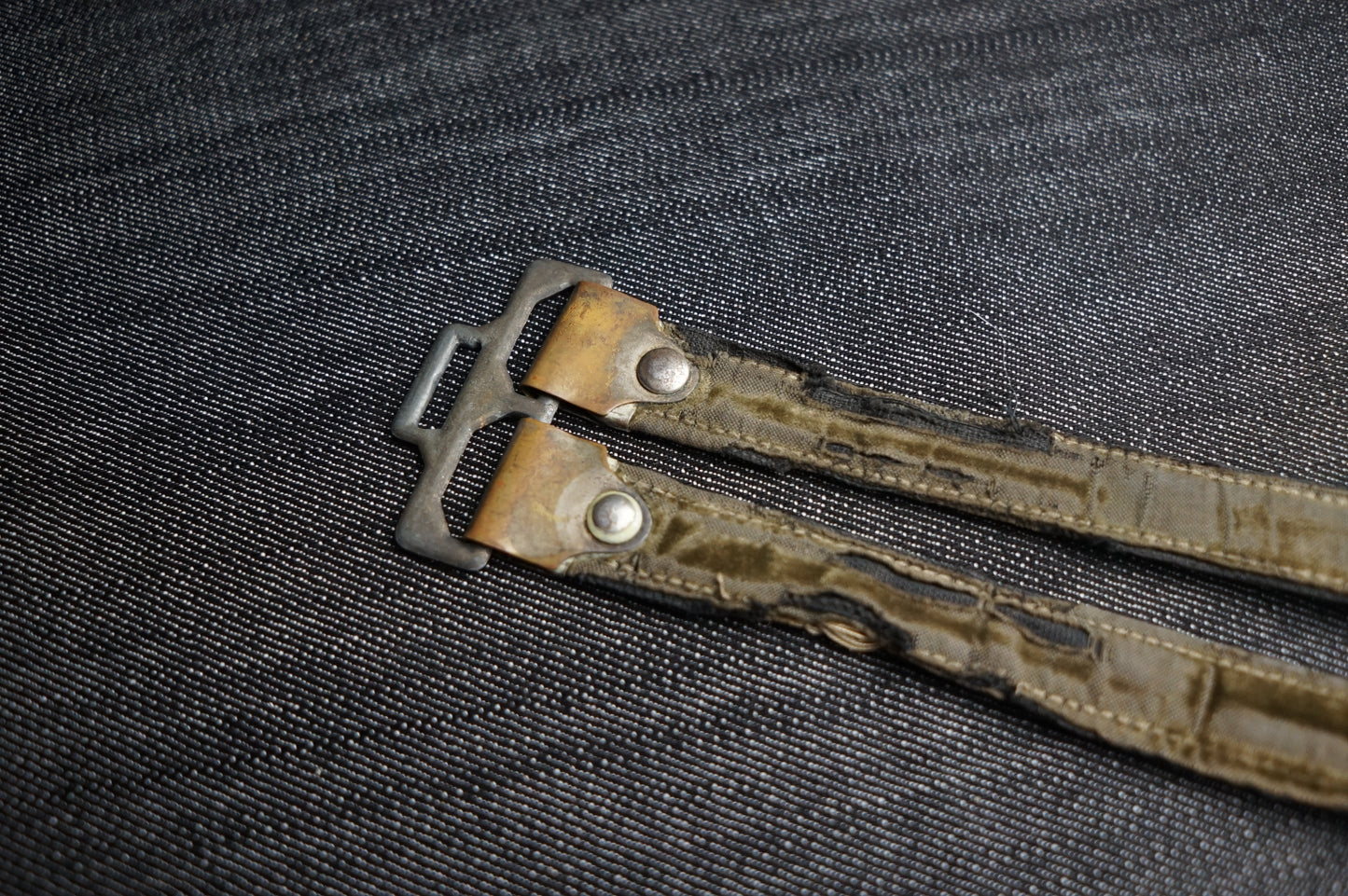 GERMAN WW2 HEER GENERAL DAGGER HANGERS