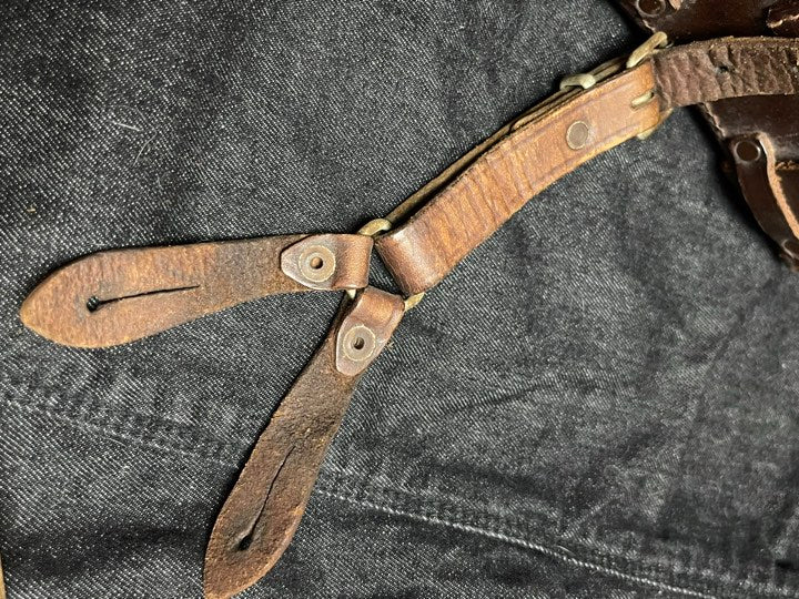 GERMAN WW2 HITLER JUGEND MEDICAL POUCH W/ SUSPENDERS