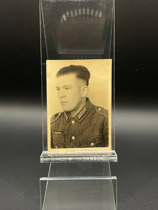 GERMAN WW2 HEER INFANTRY SOLDIER PHOTO