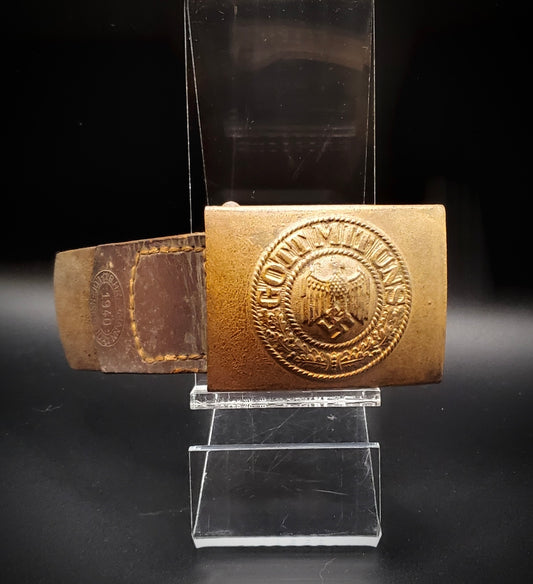 GERMAN WW2 1940 KRIEGSMARINE LEATHER TABBED BUCKLE BY B. HAARMANN, LÜDENSCHEID RARE