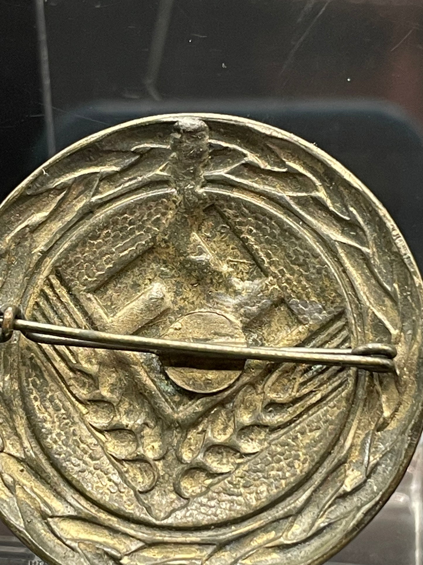 GERMAN WW2 1939 RADWJ STABSHAUPTFÜHRERIN EARLY BROOCH IN GOLD GRADE RARE