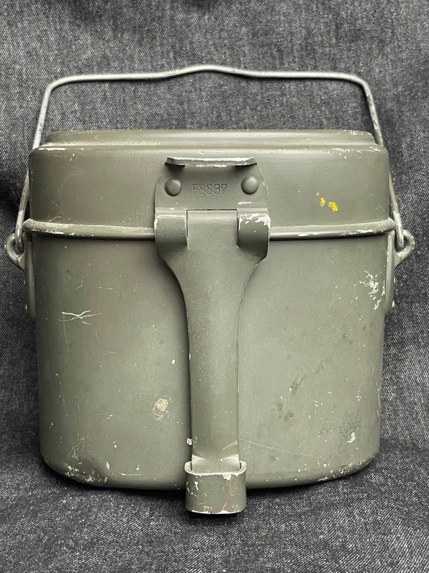 GERMAN WW2 ALL ALUMINUM M31 MESS KIT NAMED & MATCHING FSS37