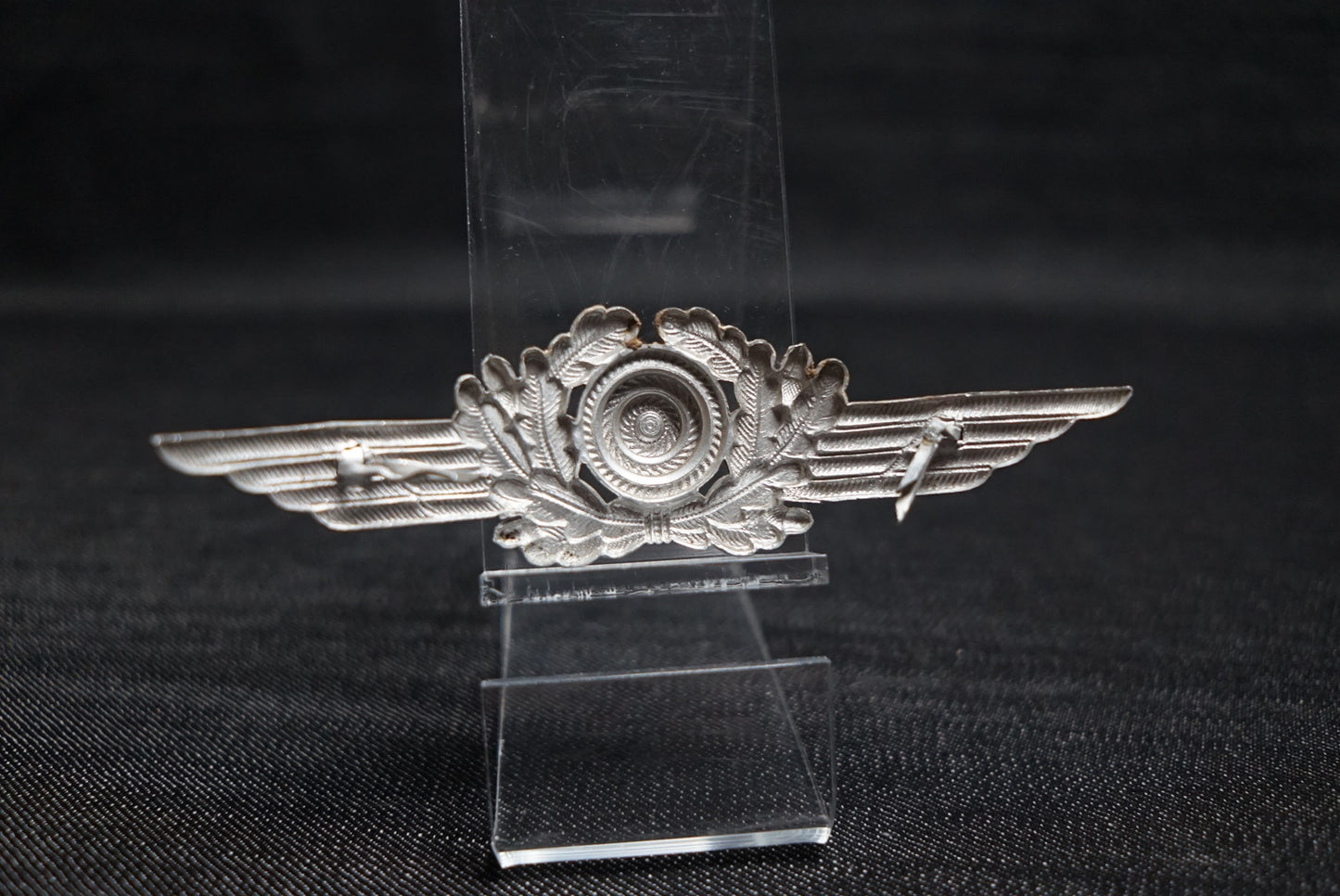 GERMAN WW2 LUFTWAFFE OFFICER VISOR WREATH & COCKADE