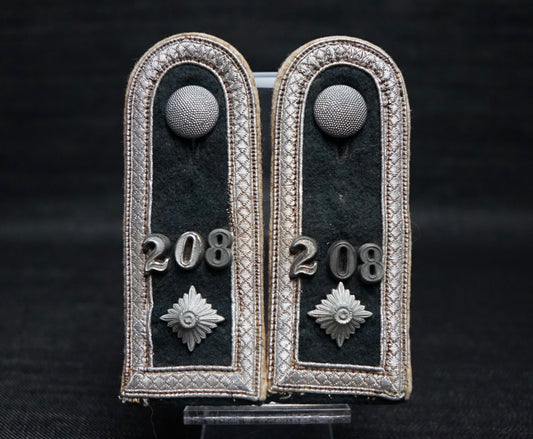 GERMAN WW2 HEER 208TH INFANTRY REGIMENT FELDWEBEL MATCHING SHOULDER STRAPS