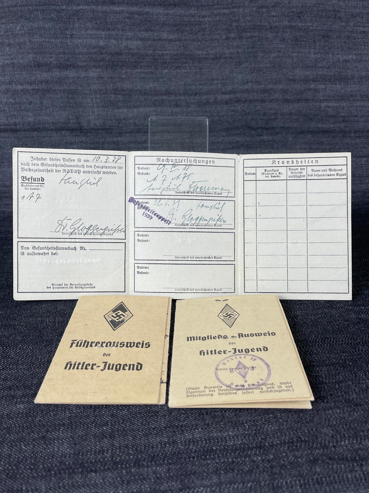 RARE GERMAN WW2 HJ HITLER JUGEND DOCUMENT GROUPING FUHRER & MITGLIEDS AUSWEIS, GEFUNDHEITSPASS DER NSDAP