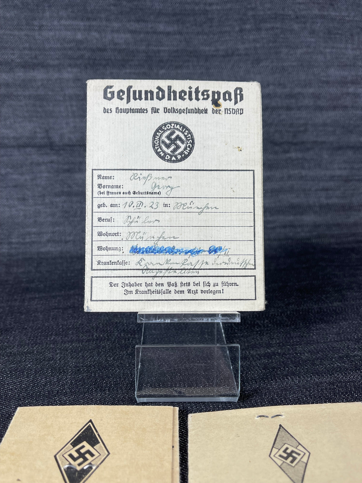 RARE GERMAN WW2 HJ HITLER JUGEND DOCUMENT GROUPING FUHRER & MITGLIEDS AUSWEIS, GEFUNDHEITSPASS DER NSDAP