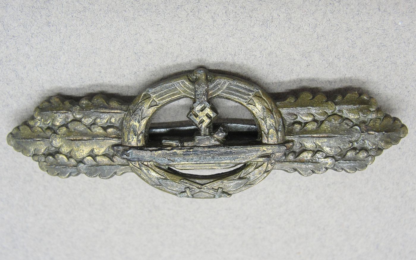 U-Boat Close Combat Clasp in Bronze by Schwerin - Original German Militaria