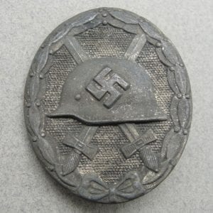 1939 Wound Badge, Silver Grade by "30" Hauptmunzamt Wien