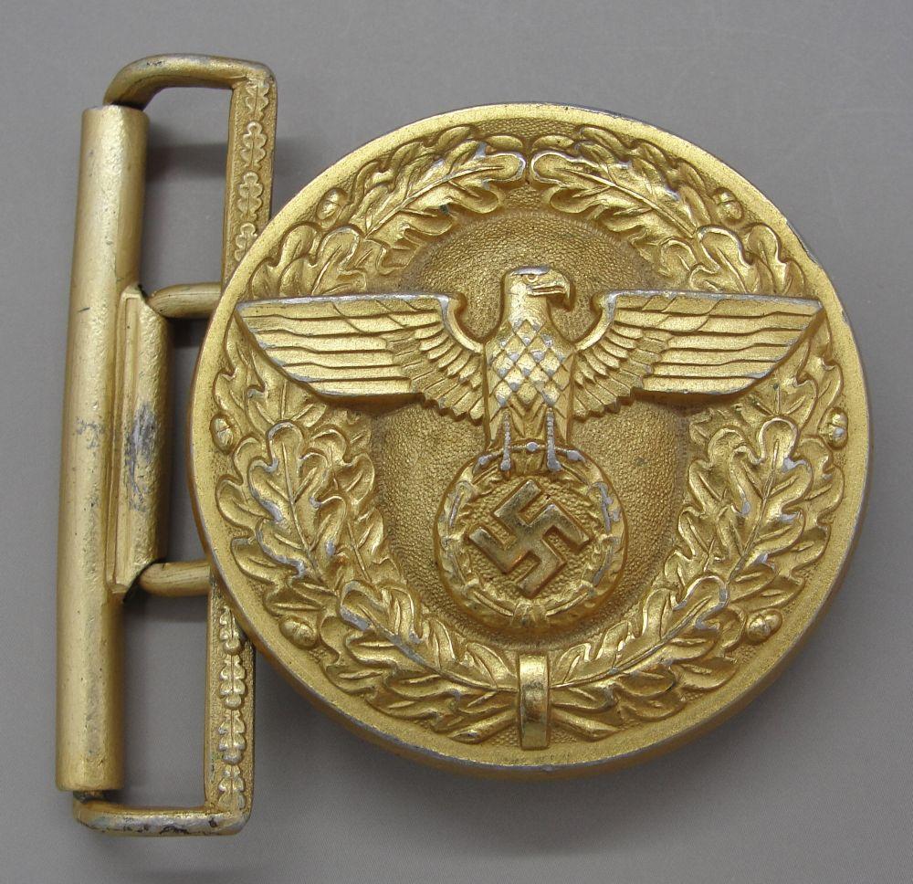 Political Leader's Belt Buckle by "RZM M4/87"