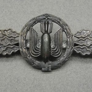 Luftwaffe Squadron Clasp for Bomber Pilots Silver Grade by "F. & B. L."